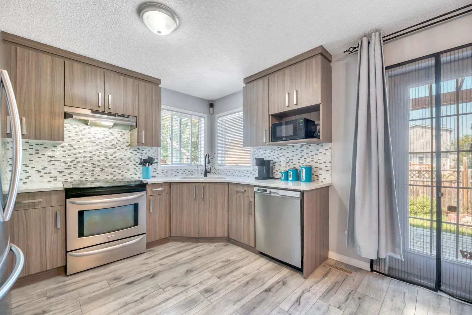 7 San Diego Manor Northeast, Calgary – Residential Detached Listing Photo 2