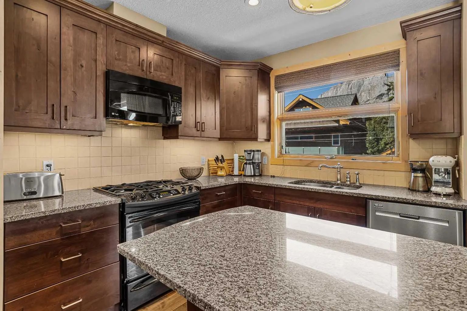 516 8th Avenue , Canmore – Residential Semi Detached (Half Duplex) Listing Photo 13