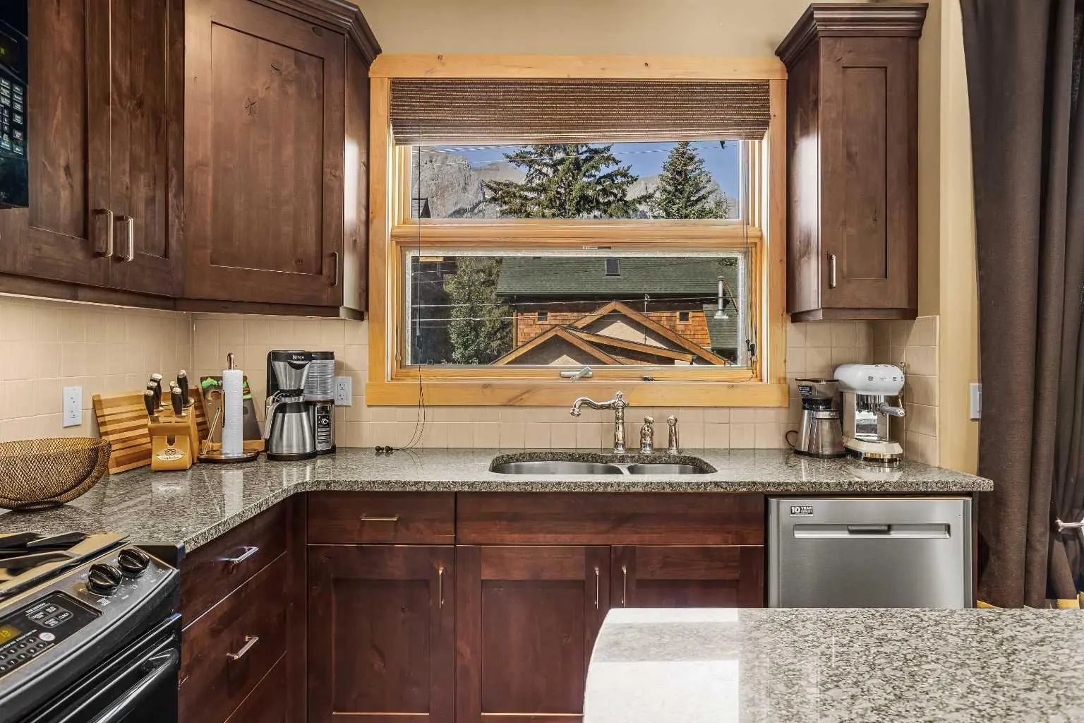 516 8th Avenue , Canmore – Residential Semi Detached (Half Duplex) Listing Photo 14