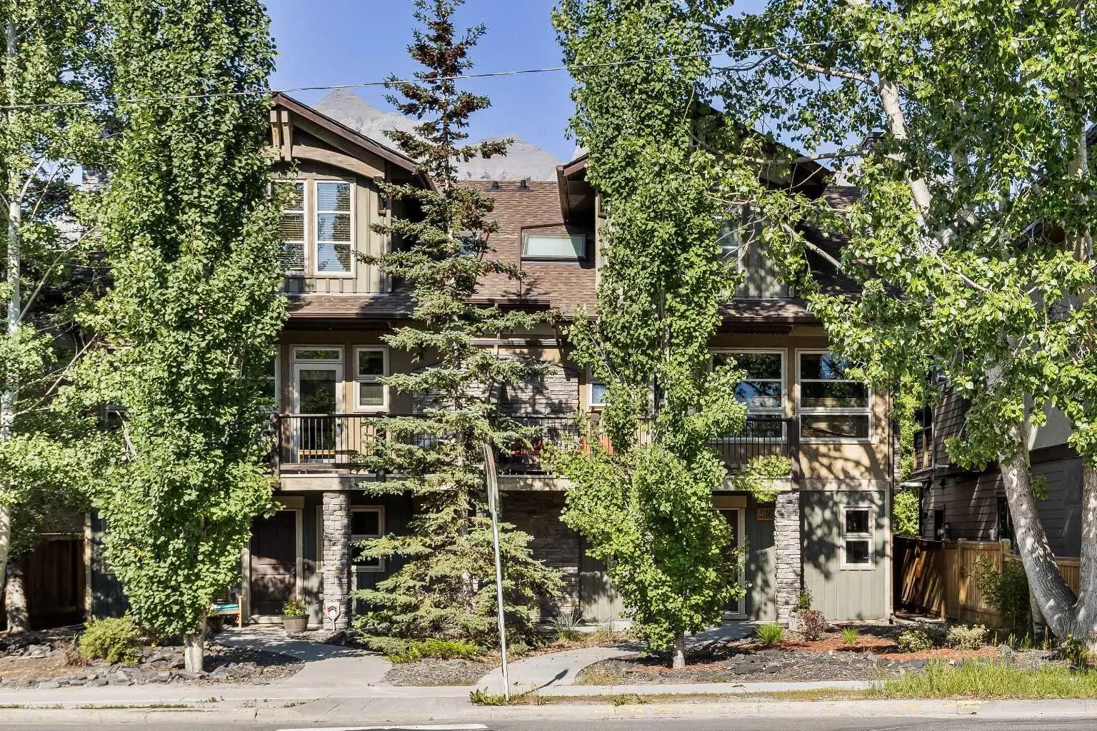 516 8th Avenue , Canmore – Residential Semi Detached (Half Duplex) Listing Photo 2
