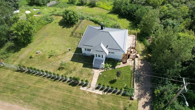 5005 47 Avenue , Myrnam