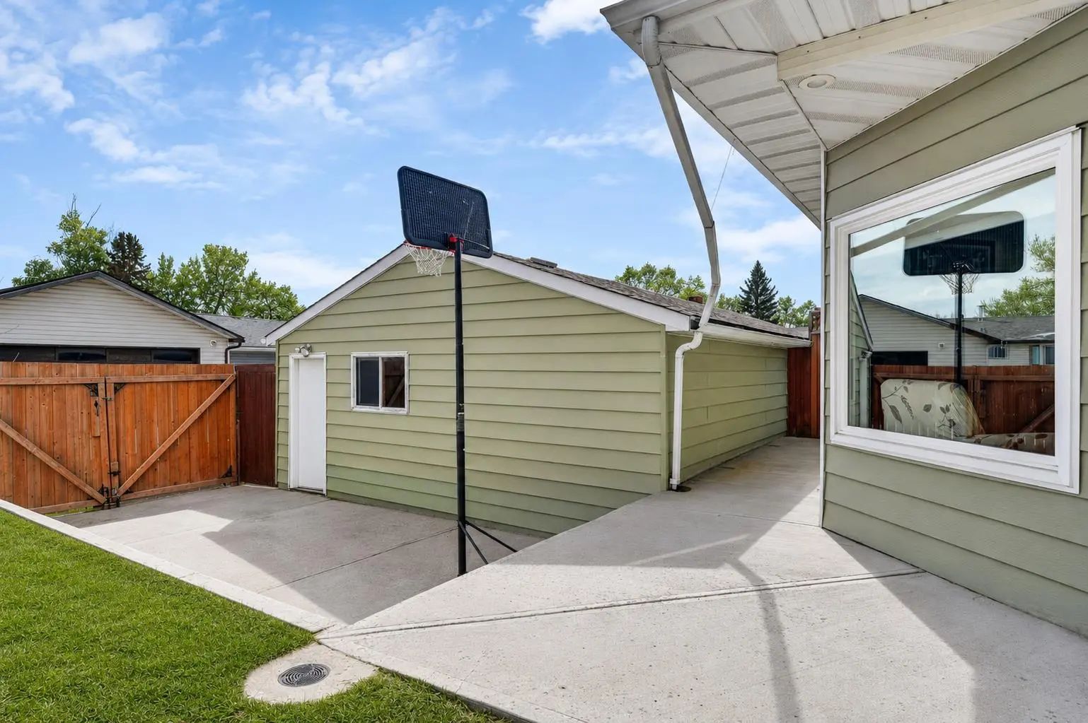 5835 28 Avenue Northeast, Calgary – Residential Detached Listing Photo 34