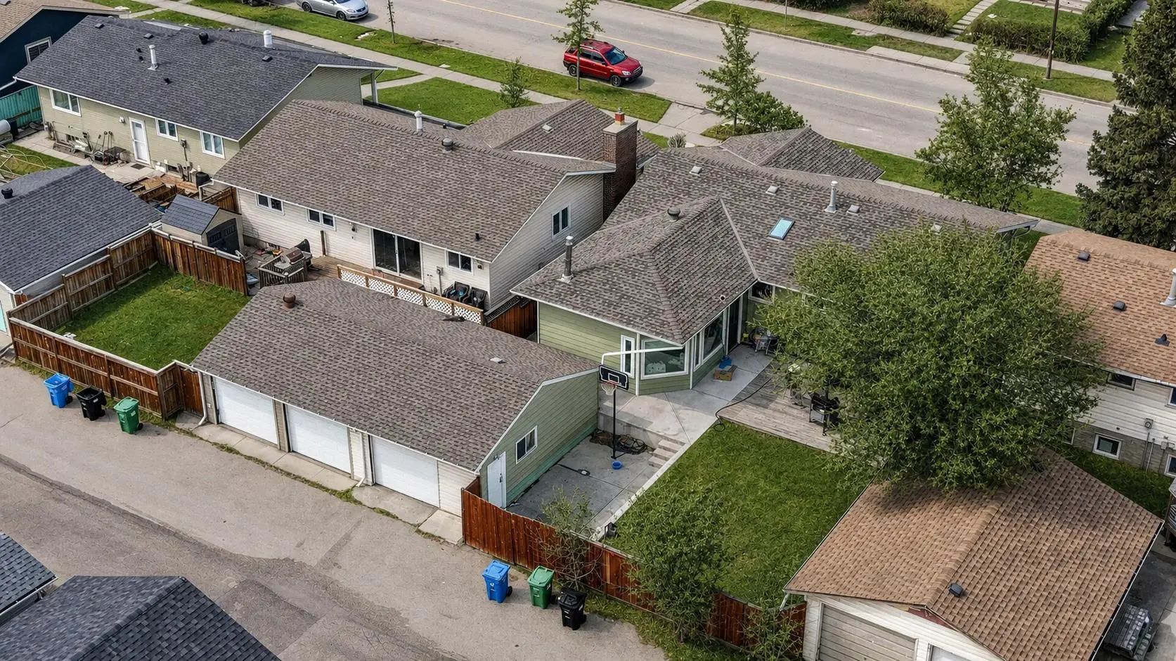 5835 28 Avenue Northeast, Calgary – Residential Detached Listing Photo 4