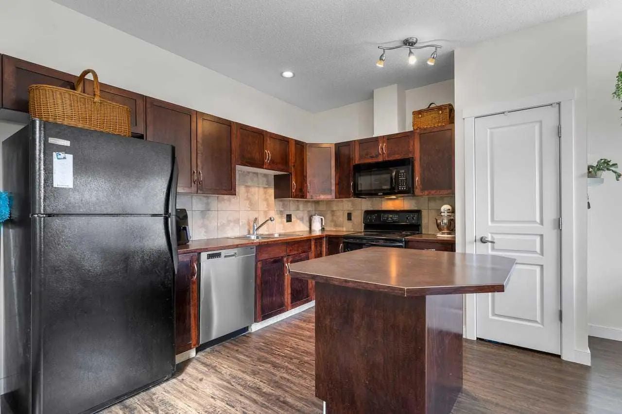 56 28 Heritage Drive , Cochrane – Residential Row/Townhouse Listing Photo 12