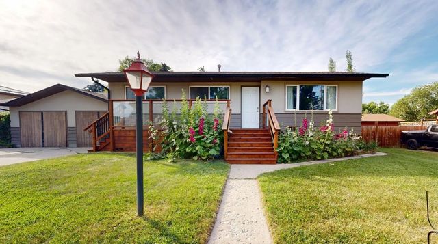 2312 18 Street , Nanton
