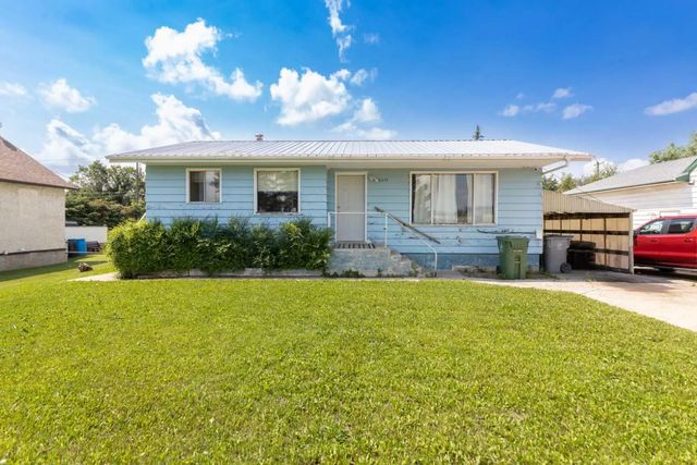 5514 49 Avenue , Lloydminster