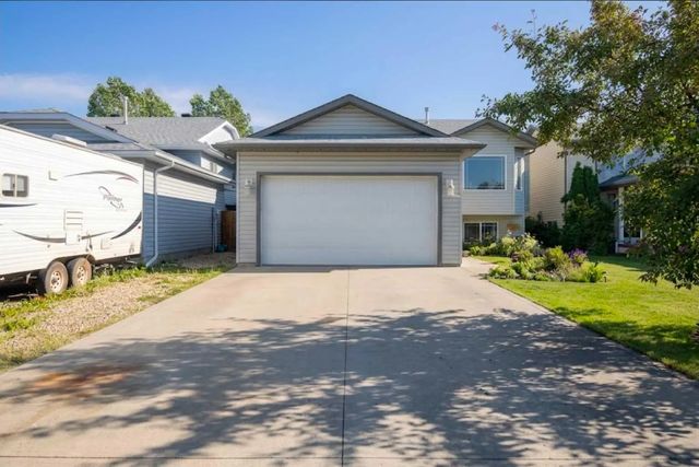10733 75 Avenue , Grande Prairie