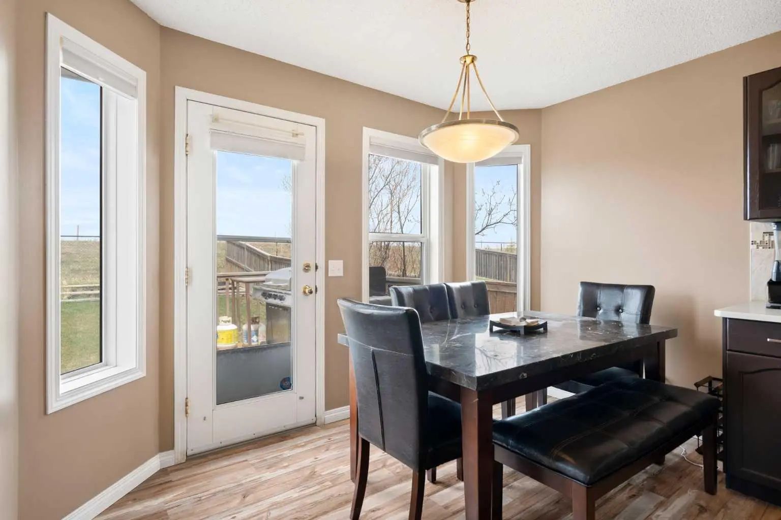 459 Citadel Meadow Bay Northwest, Calgary – Residential Detached Listing Photo 7
