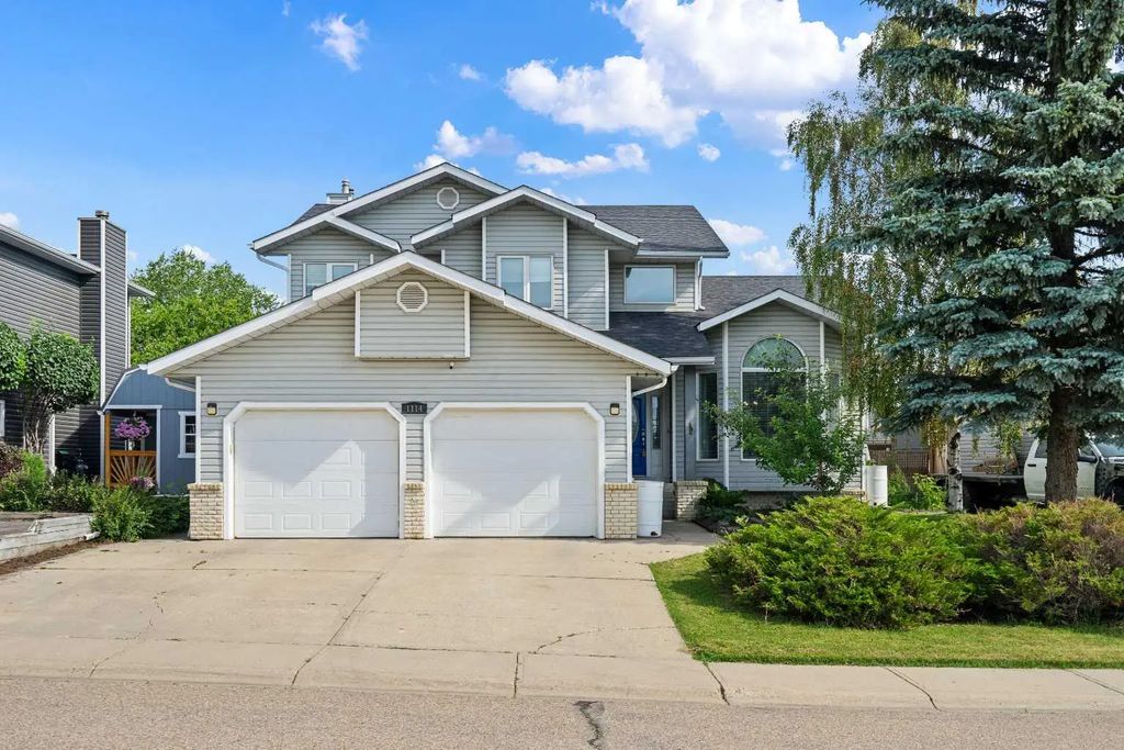 1114 Whitfield Avenue , Crossfield