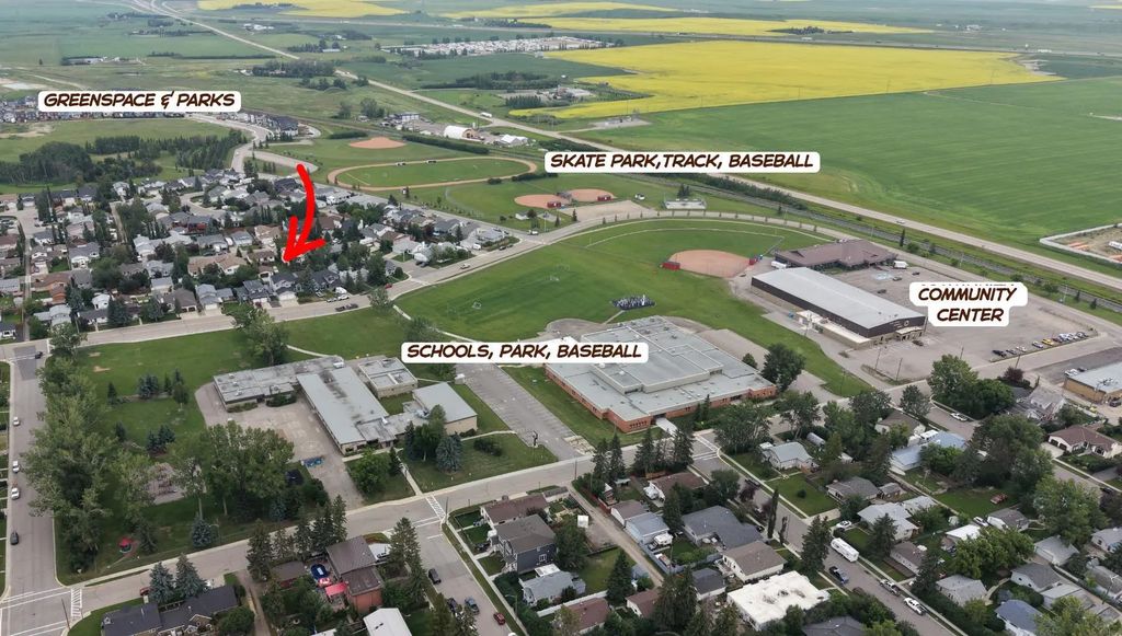 1114 Whitfield Avenue , Crossfield