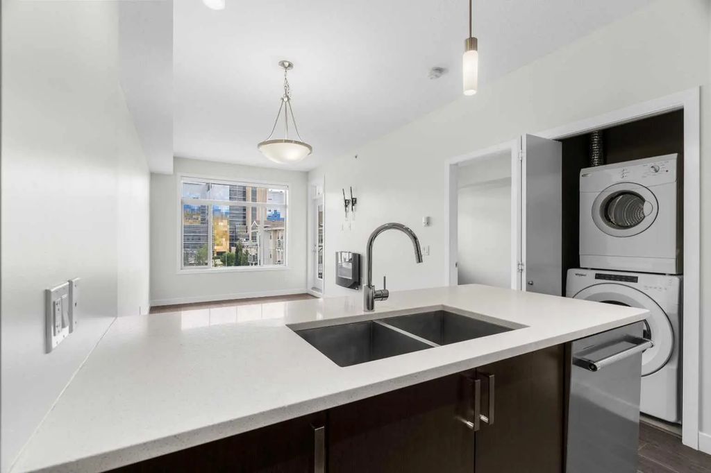 411 28 Auburn Bay Link Se, Calgary