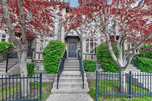 20 6 Scarpe Drive Sw, Calgary