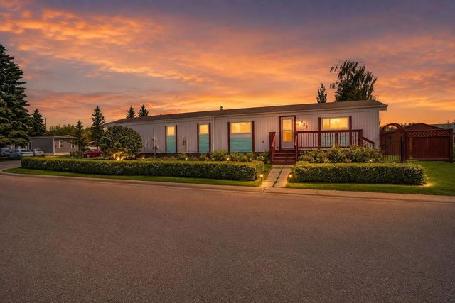 903 Briar Crescent , Strathmore