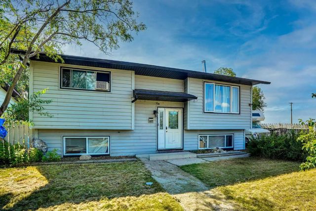 437 Mckinnon Drive , Carseland