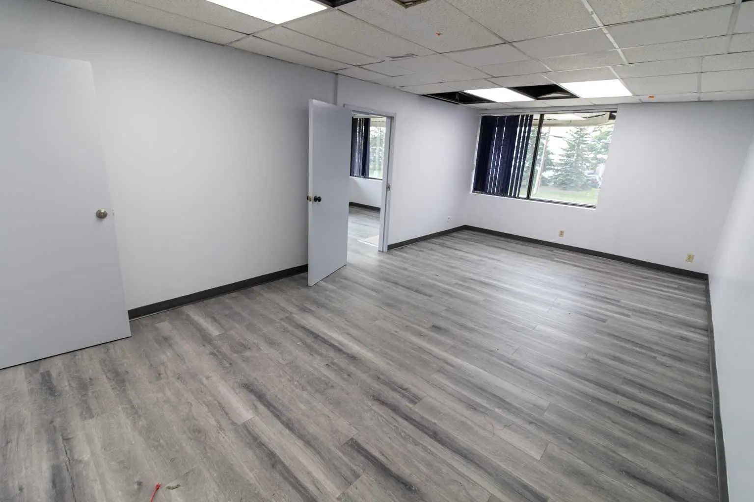 Unit 136 1530 27 Avenue Northeast, Calgary – Commercial Industrial Listing Photo 17