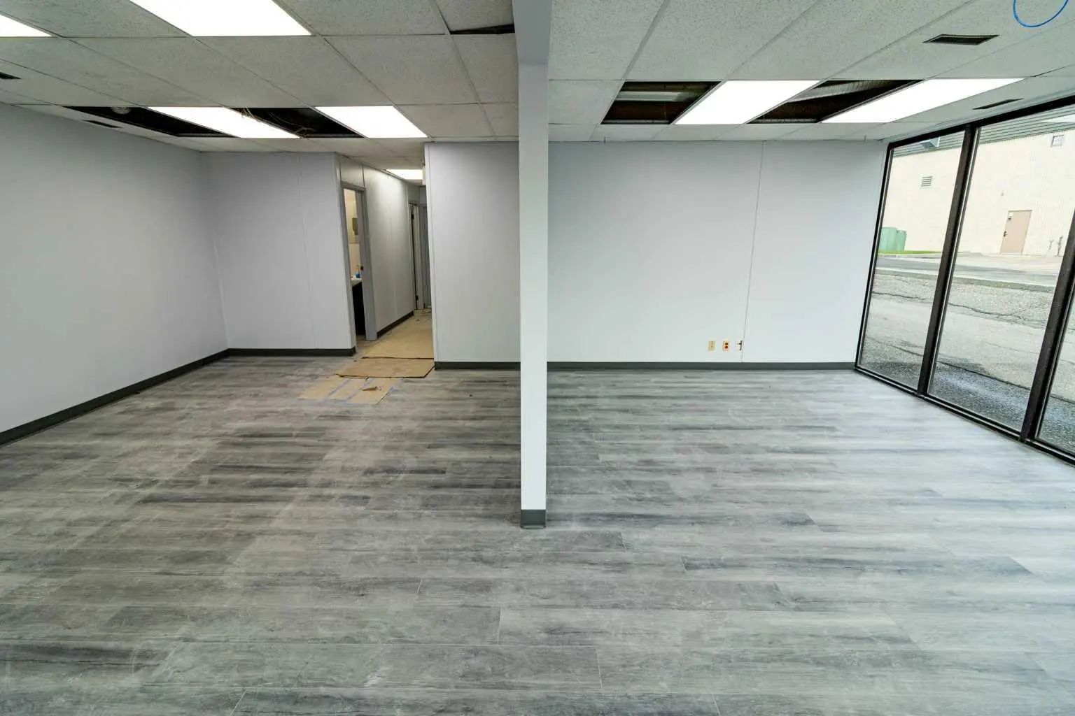 Unit 136 1530 27 Avenue Northeast, Calgary – Commercial Industrial Listing Photo 7