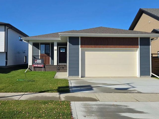 22 Tagish Avenue , Red Deer