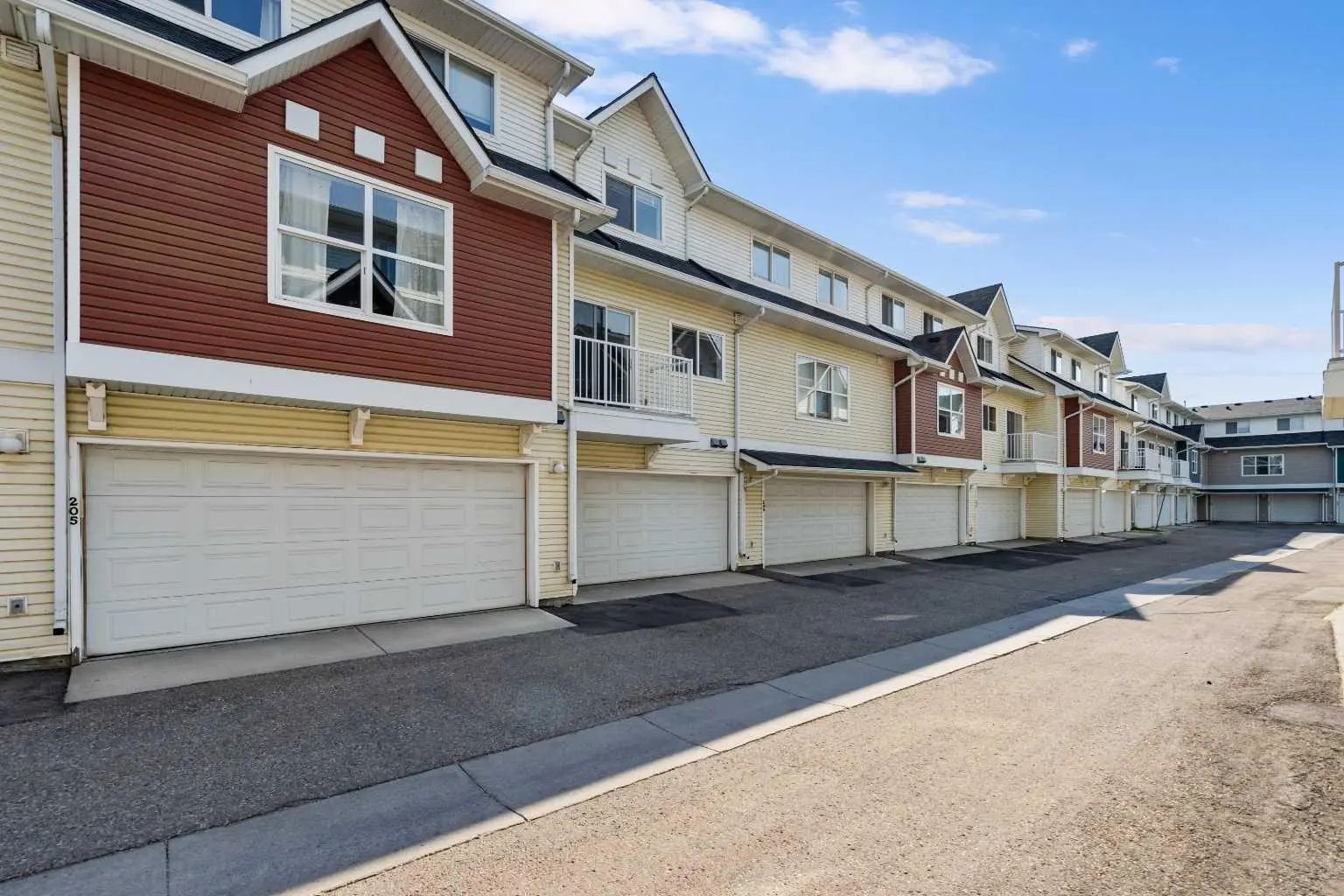 205 Mckenzie Towne Gate Southeast, Calgary – Residential Row/Townhouse Listing Photo 28