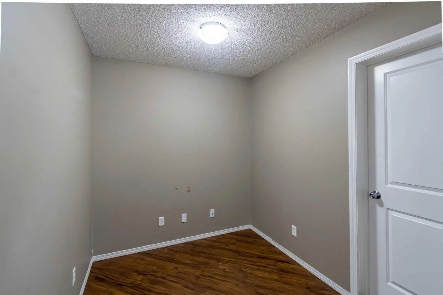 1108 5 Saddlestone Way Northeast, Calgary – Residential Apartment Listing Photo 12