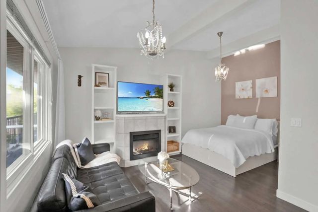 1 1618 28 Avenue Sw, Calgary