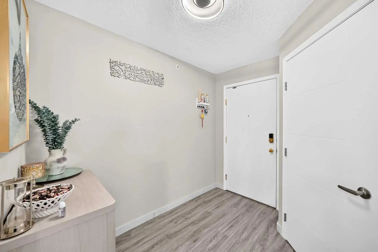 1301 6635 25 Avenue Northeast, Calgary – Residential Apartment Listing Photo 3