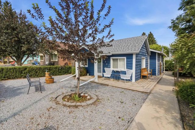 311 Centre Street N, Sundre