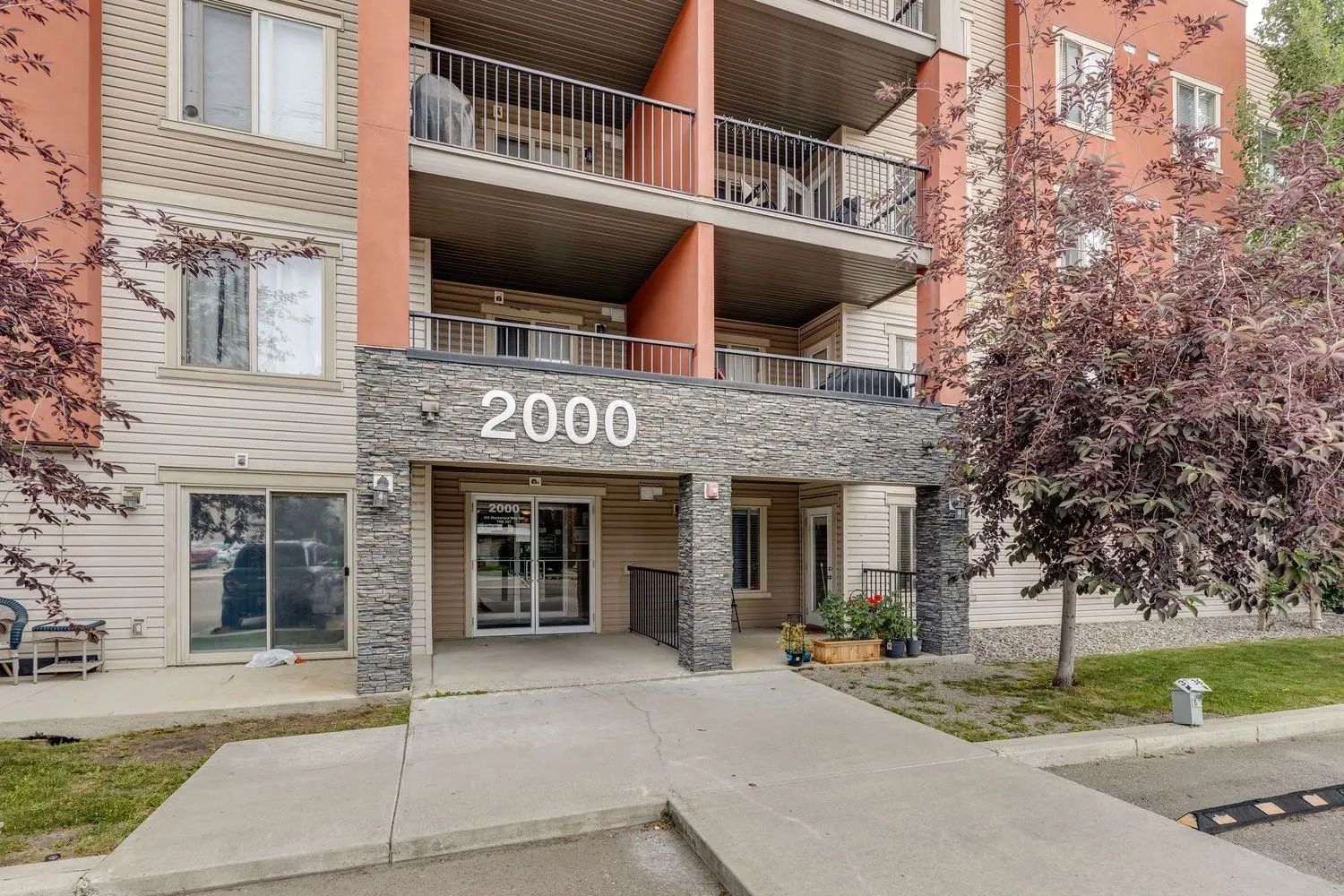 2117 403 Mackenzie Way Southwest, Airdrie – Residential Apartment Listing Photo 2