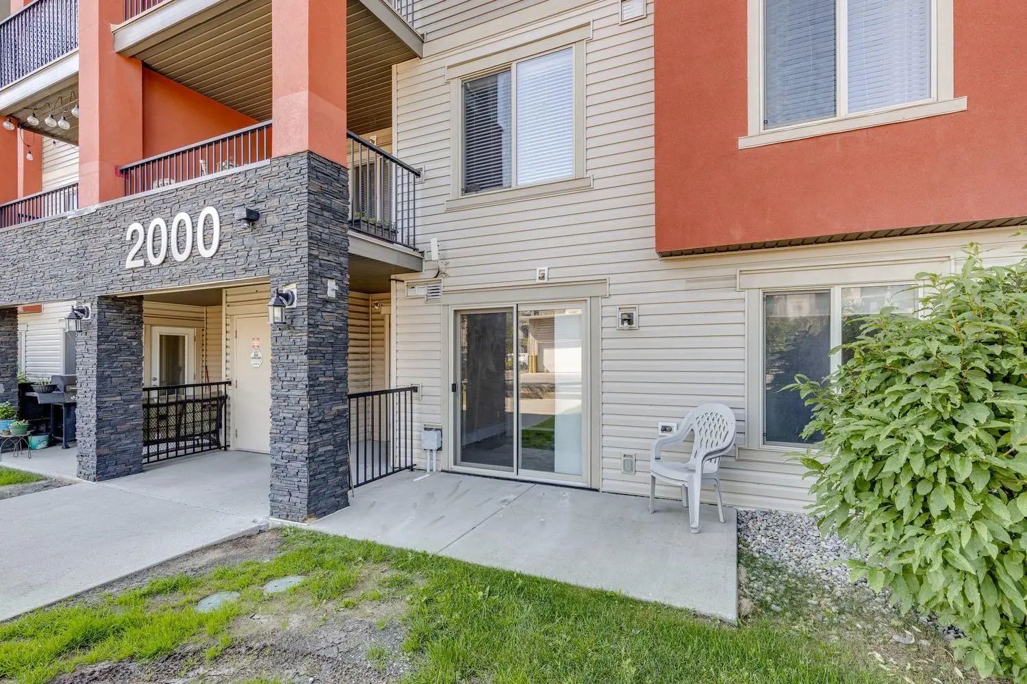 2117 403 Mackenzie Way Southwest, Airdrie – Residential Apartment Listing Photo 3