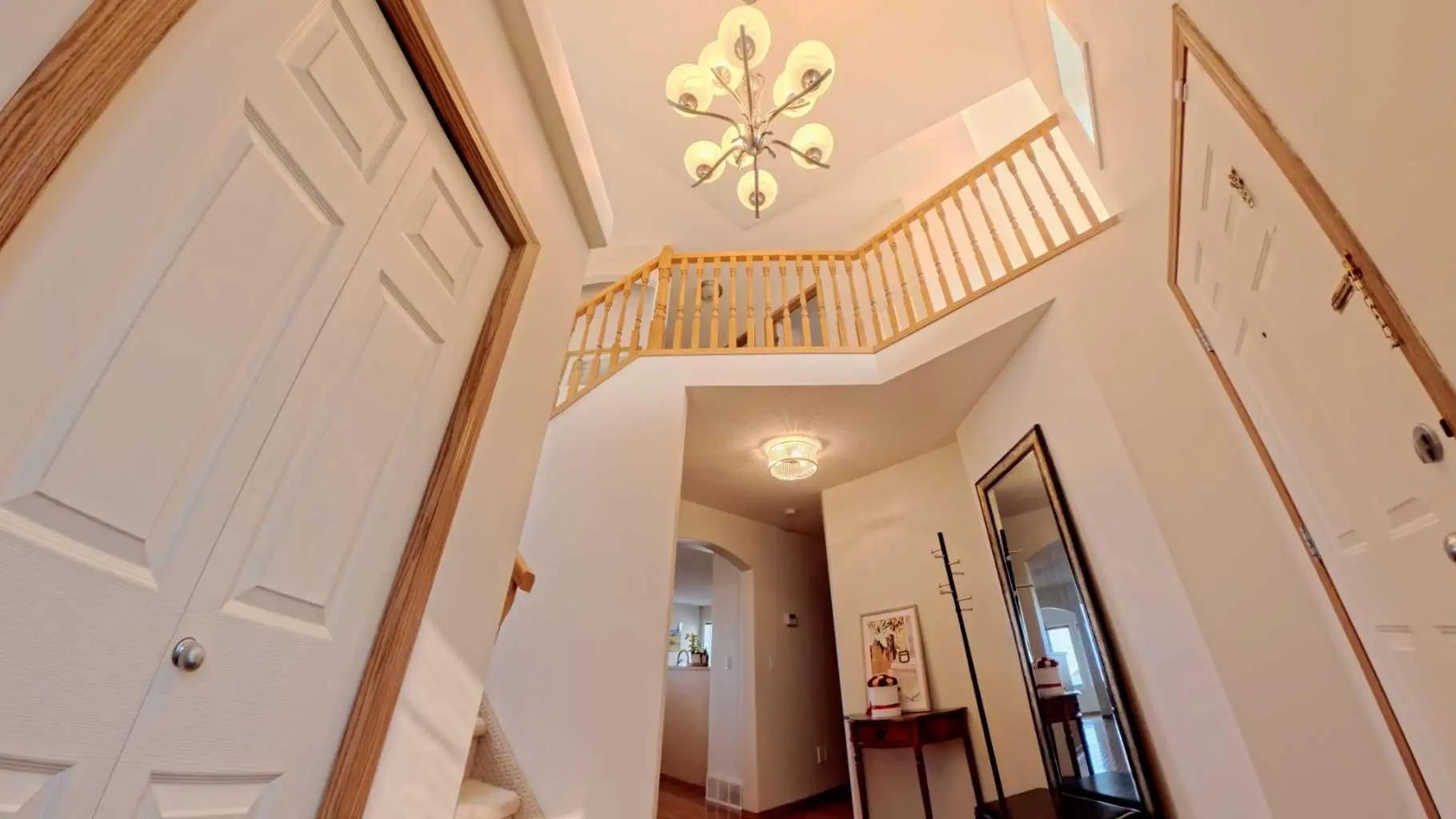 210 Panamount Hill Northwest, Calgary – Residential Detached Listing Photo 4