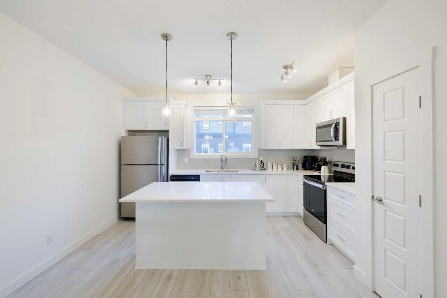 50 Sage Bluff Circle Northwest, Calgary – Residential Row/Townhouse Listing Photo 6