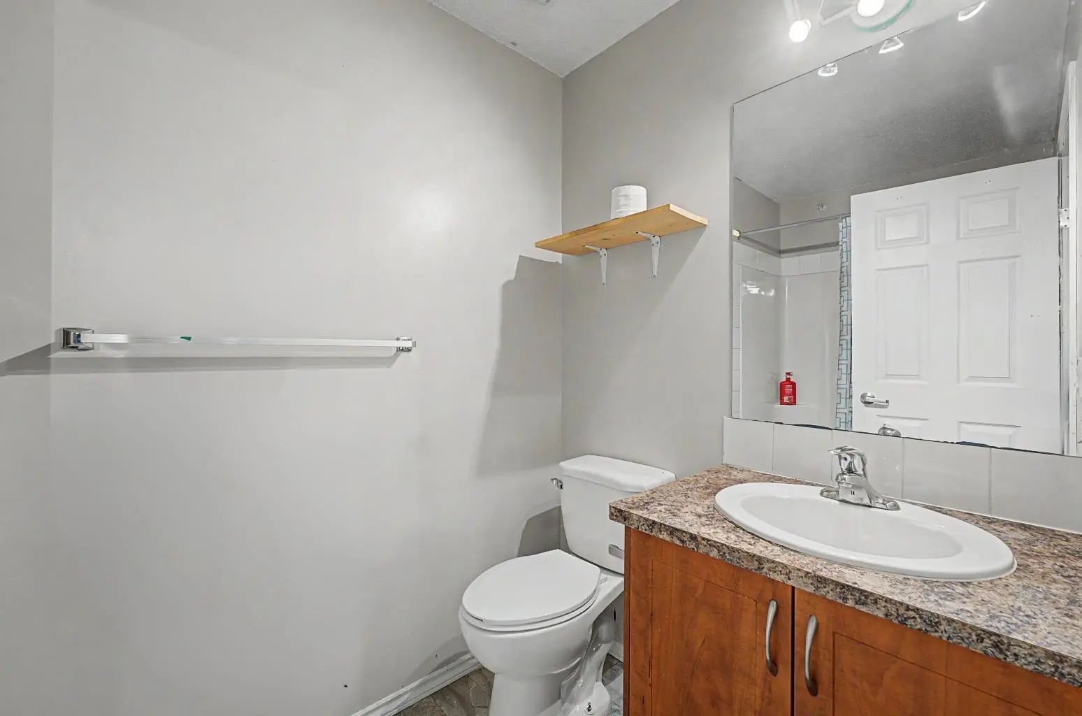 2430 700 Willowbrook Road Northwest, Airdrie – Residential Apartment Listing Photo 16