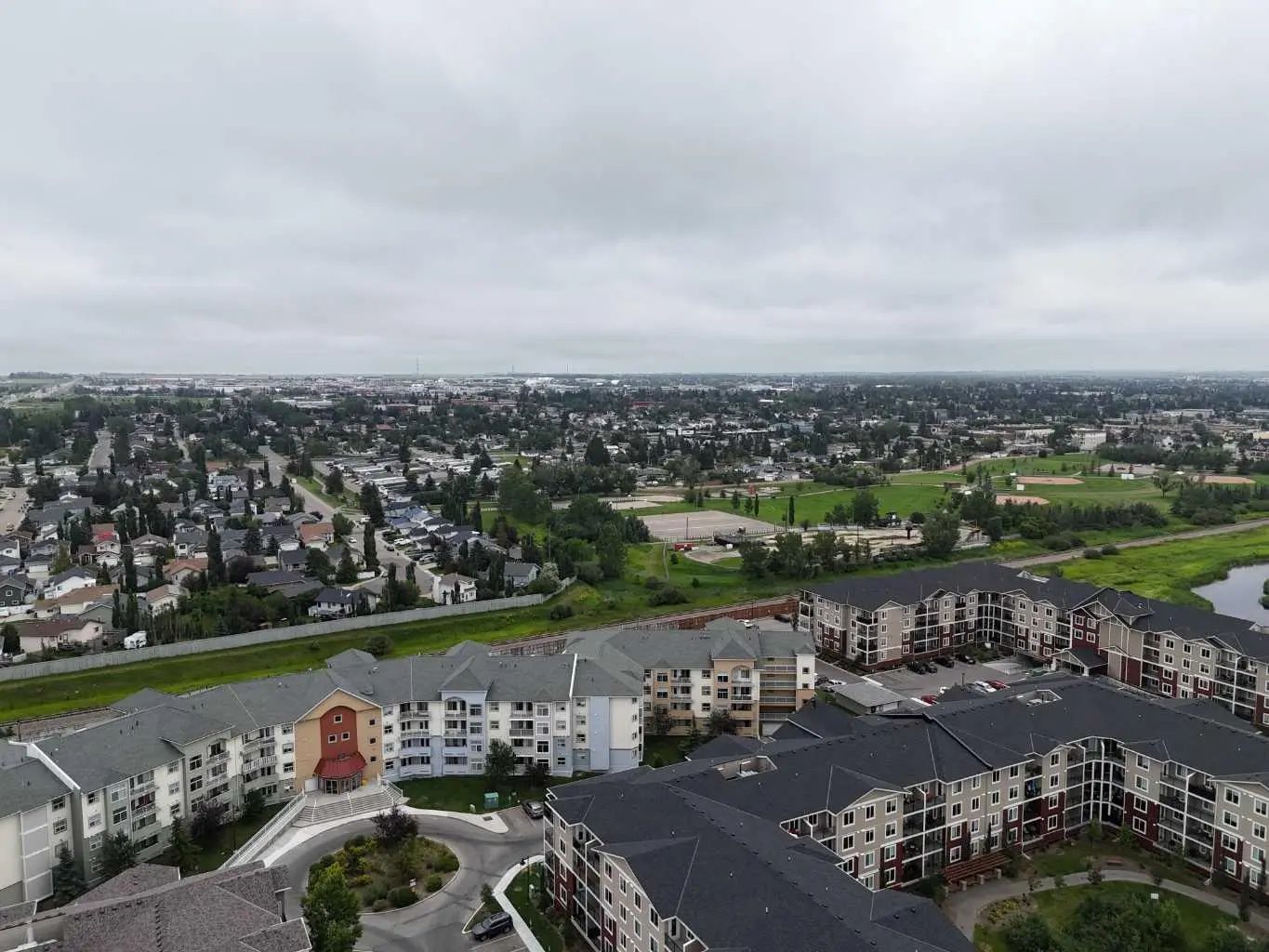 2430 700 Willowbrook Road Northwest, Airdrie – Residential Apartment Listing Photo 23