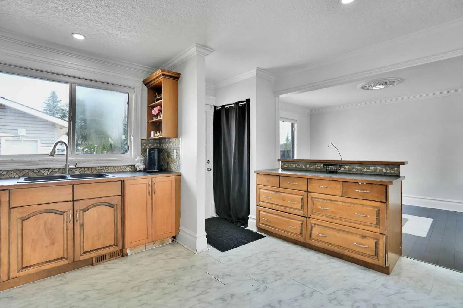 212 Pinetree Place Northeast, Calgary – Residential Detached Listing Photo 14