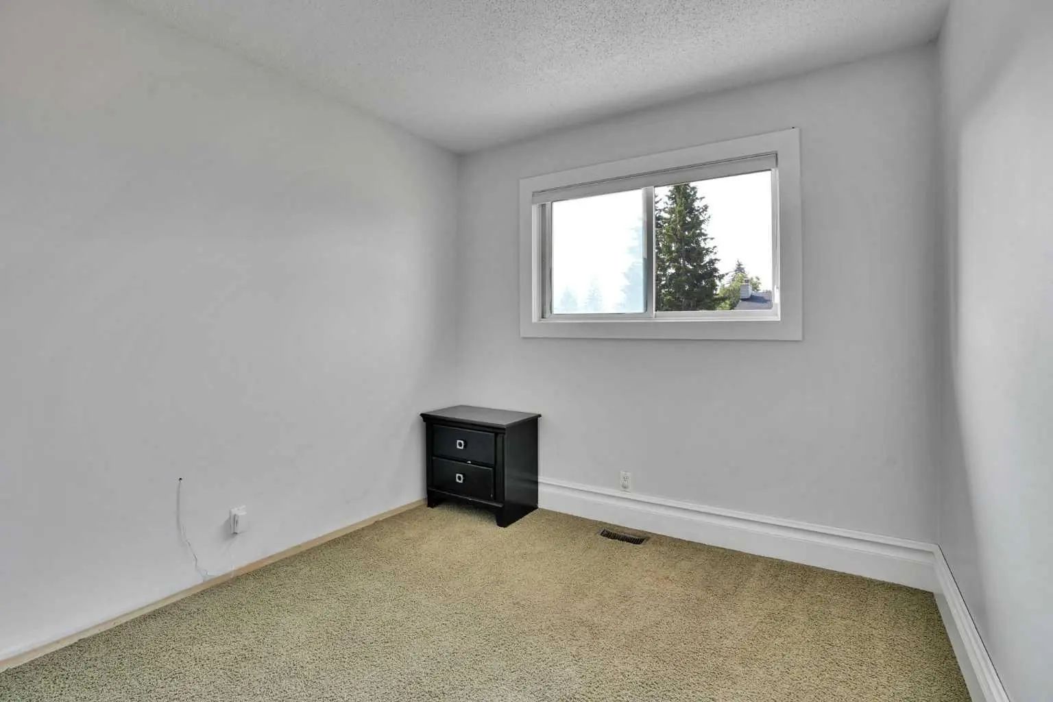 212 Pinetree Place Northeast, Calgary – Residential Detached Listing Photo 23