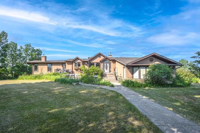 33076 Township Road 243  , Rural Rocky View County