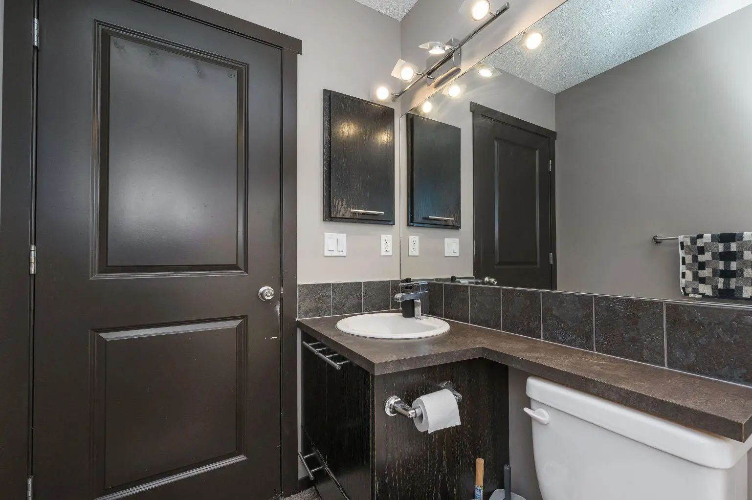 702 Panamount Boulevard Northwest, Calgary – Residential Semi Detached (Half Duplex) Listing Photo 20