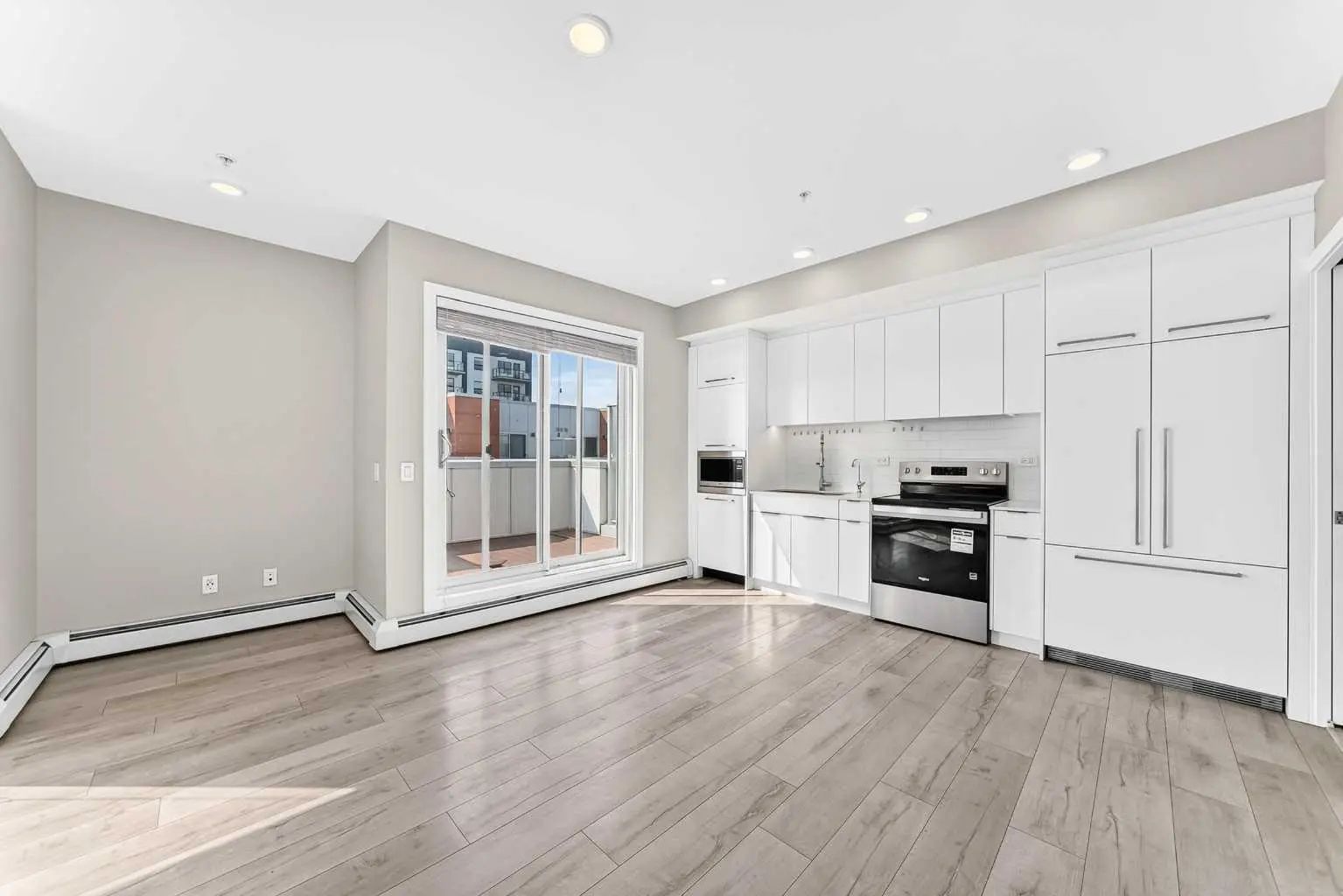 410 3130 Thirsk Street Northwest, Calgary – Residential Apartment Listing Photo 5
