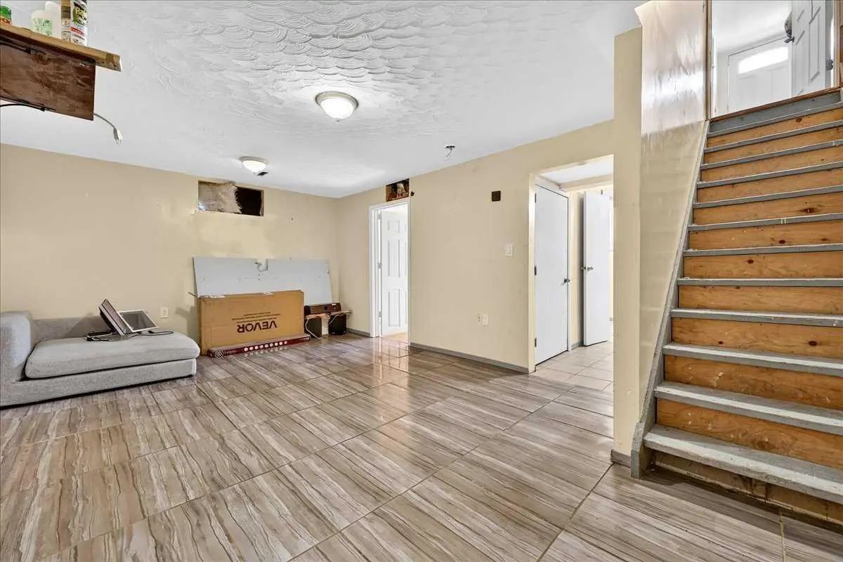 219 Penworth Drive Southeast, Calgary – Residential Semi Detached (Half Duplex) Listing Photo 27