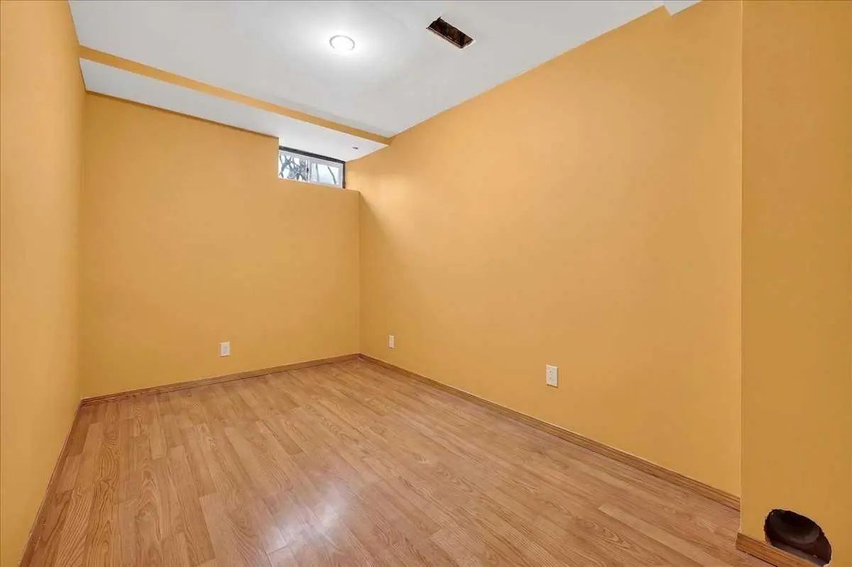 219 Penworth Drive Southeast, Calgary – Residential Semi Detached (Half Duplex) Listing Photo 30