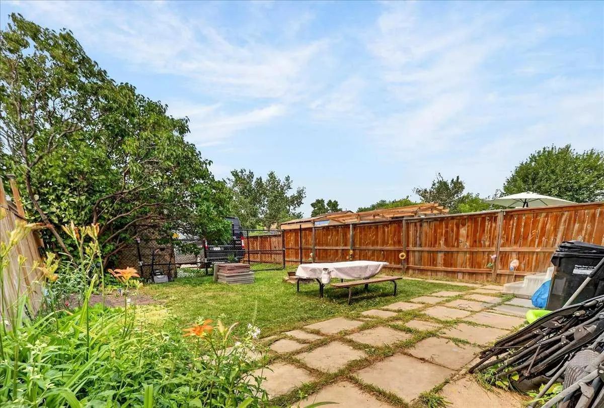 219 Penworth Drive Southeast, Calgary – Residential Semi Detached (Half Duplex) Listing Photo 35