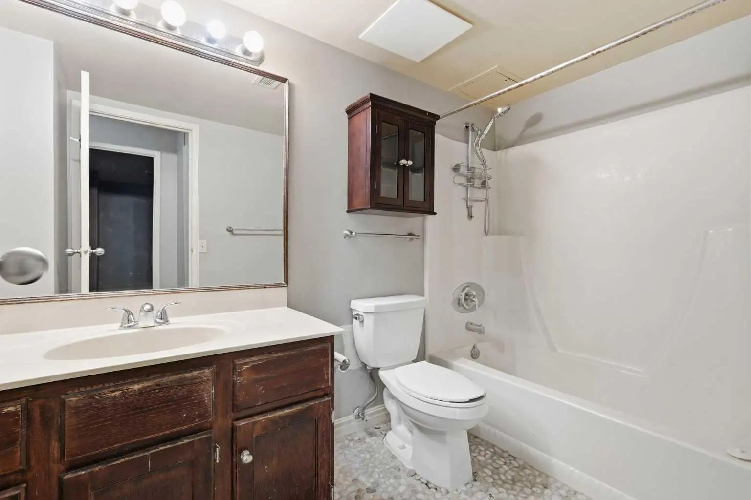 406 145 Point Drive Northwest, Calgary – Residential Apartment Listing Photo 20