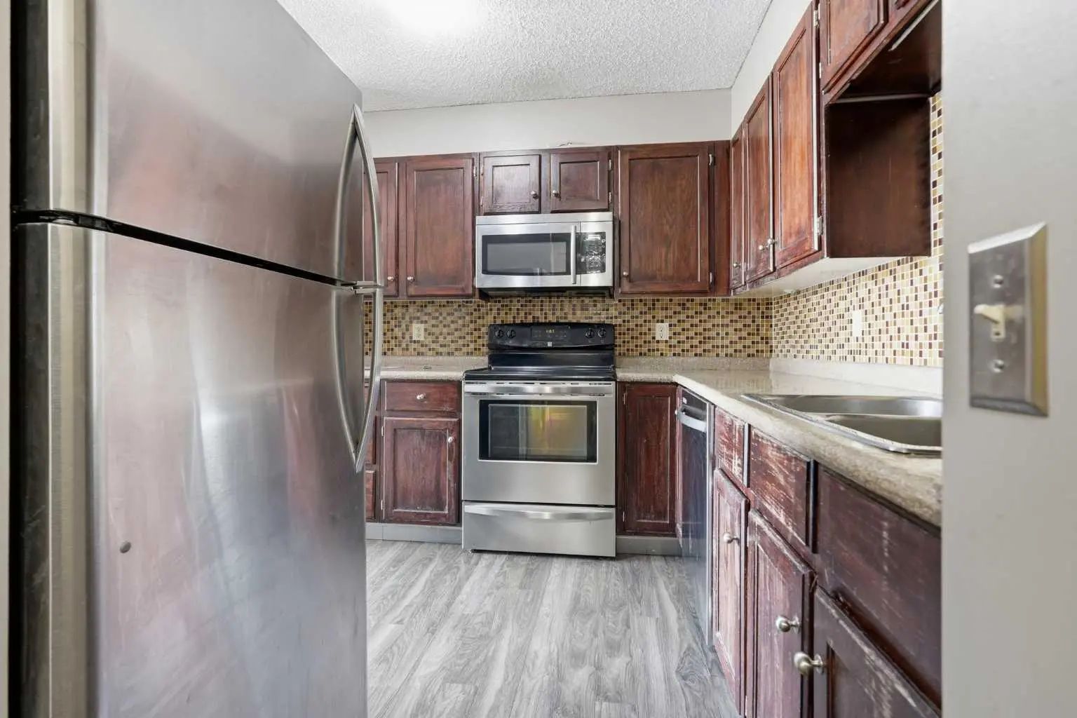 406 145 Point Drive Northwest, Calgary – Residential Apartment Listing Photo 4