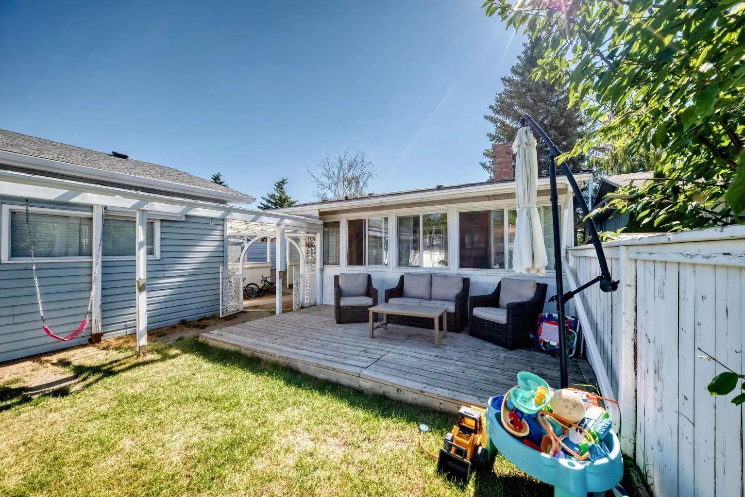 2203 65 Street Northeast, Calgary – Residential Detached Listing Photo 10