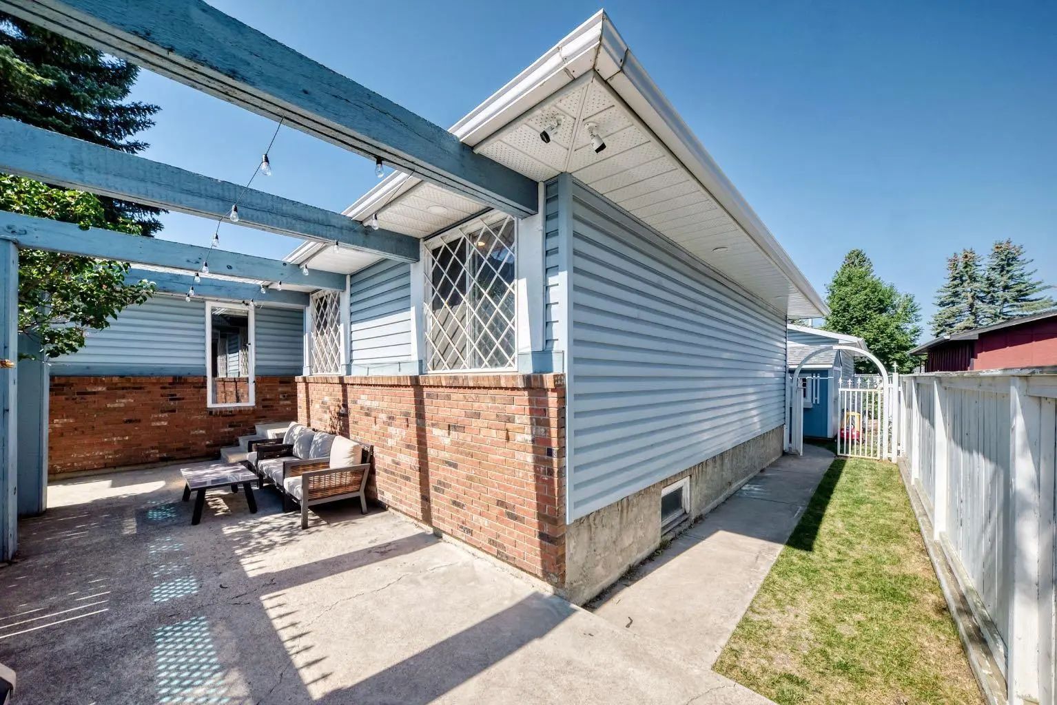 2203 65 Street Northeast, Calgary – Residential Detached Listing Photo 3