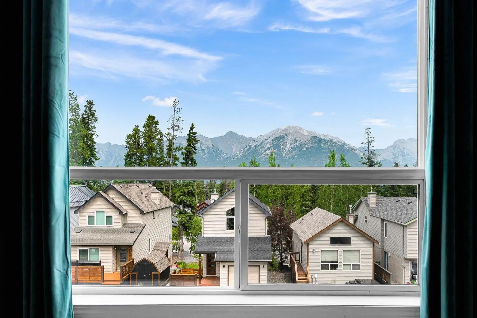 952 Wilson Way , Canmore – Residential Detached Listing Photo 8