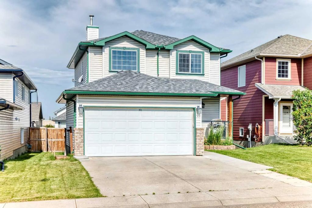 23 Thornbird Way Se, Airdrie
