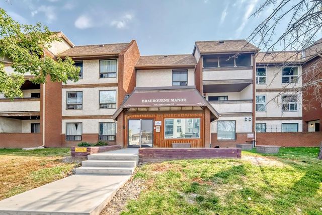 306 1712 38 Street Se, Calgary
