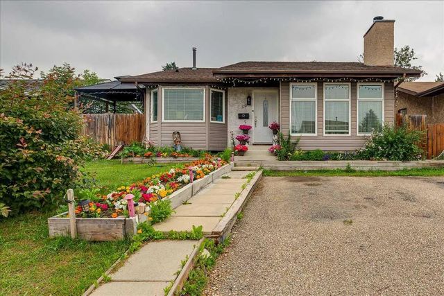 50 Grant Street , Red Deer