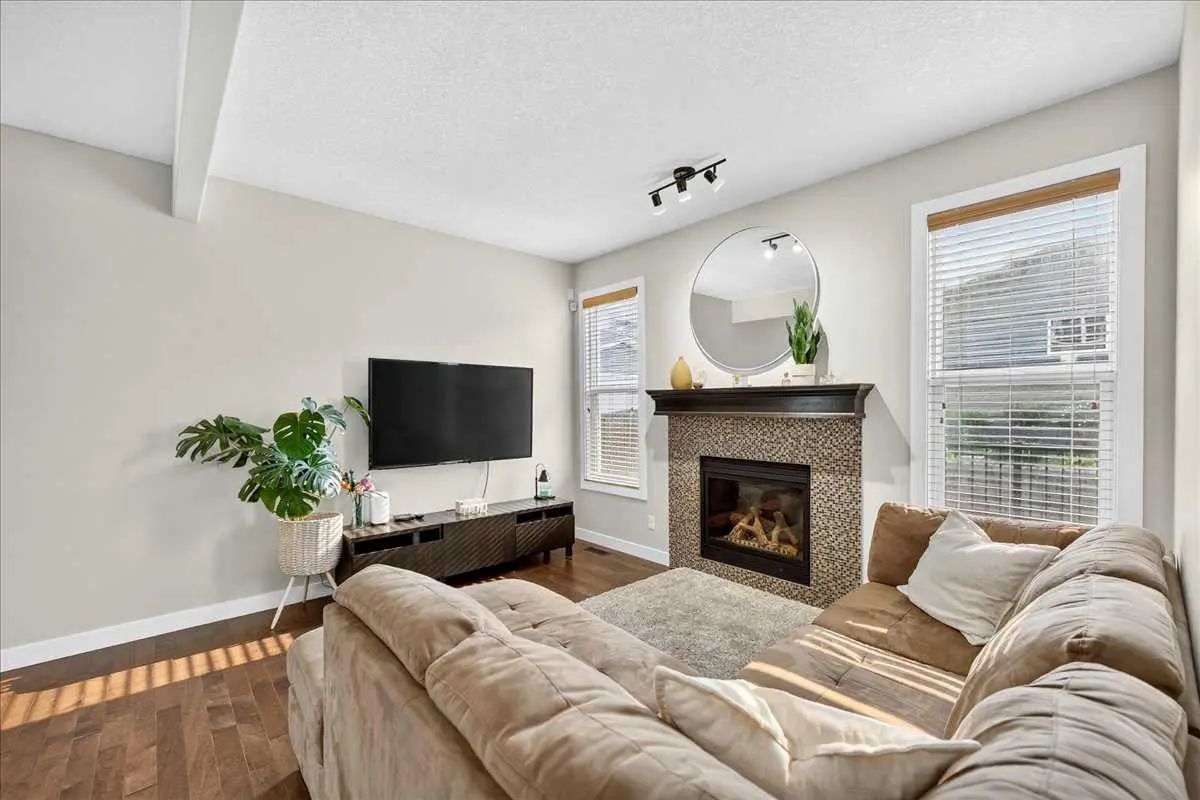 28 Evansborough Gate Northwest, Calgary – Residential Detached Listing Photo 18