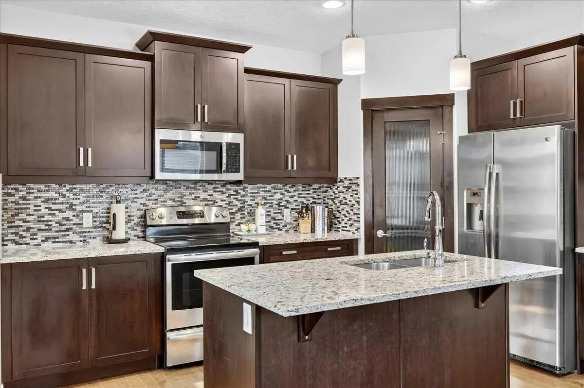 28 Evansborough Gate Northwest, Calgary – Residential Detached Listing Photo 3